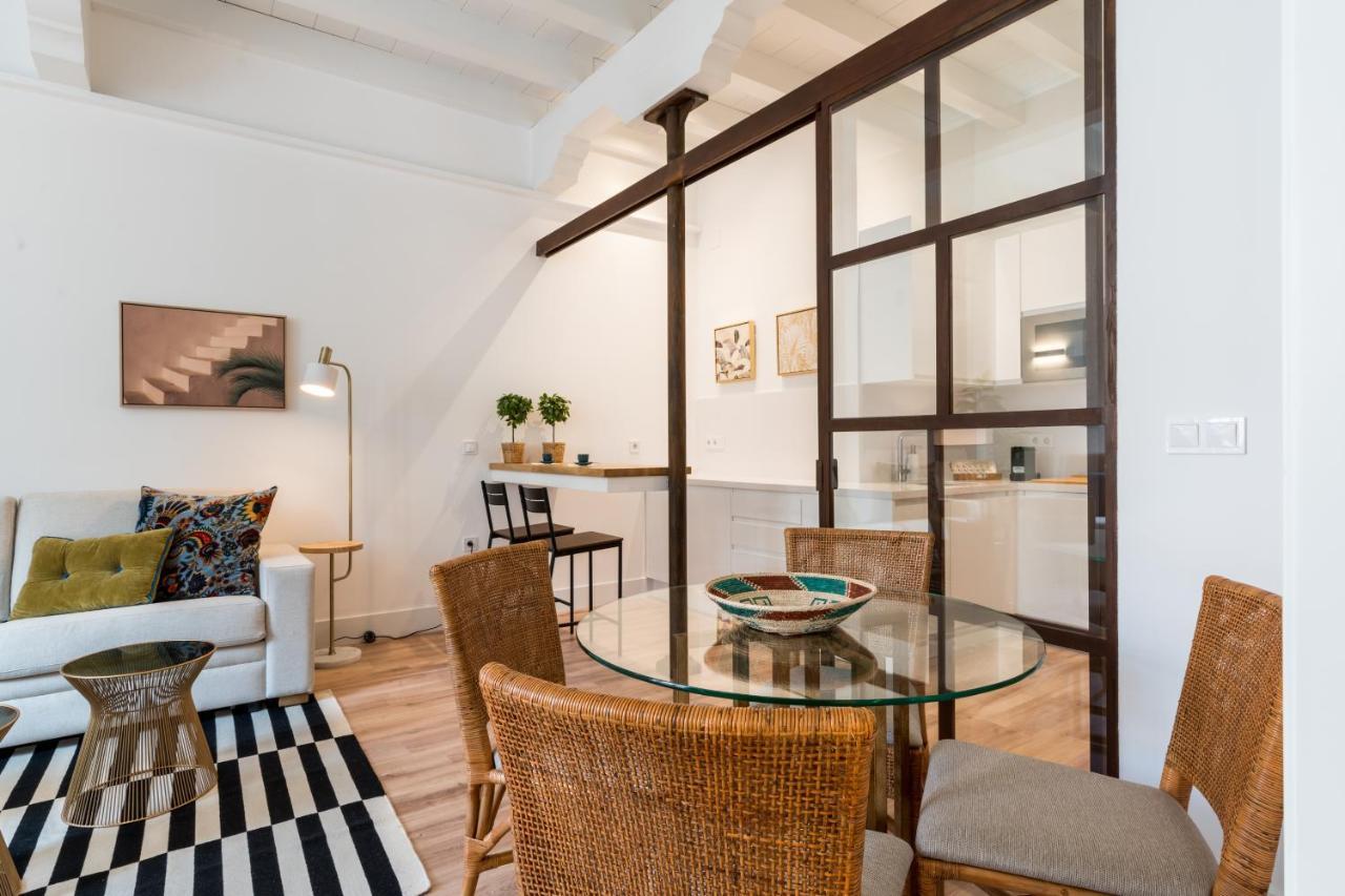 Apartament Puerta Real 1 *
